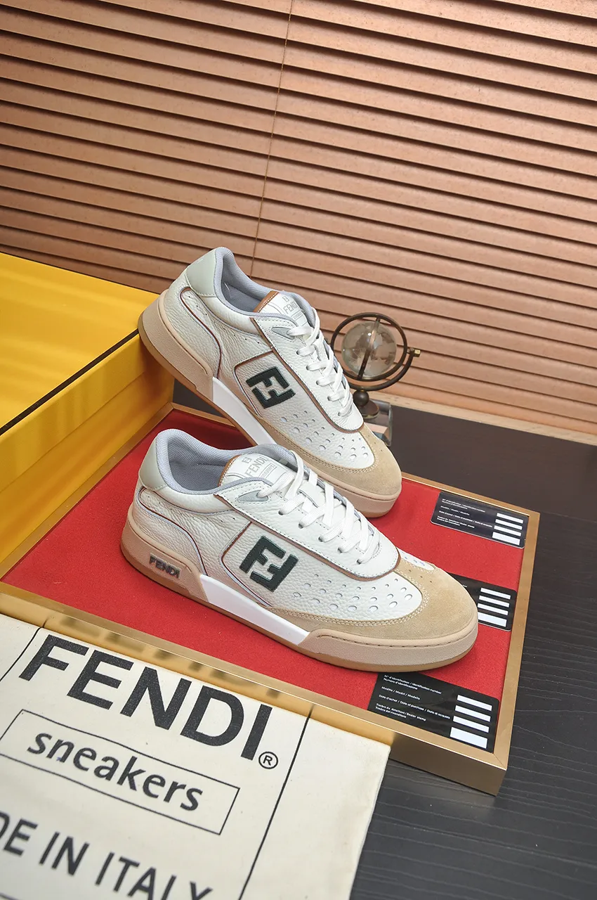 Men's shoes 💰600💶 [Fendi] The latest couple model 🔥 Many 💑 stars have the same style. FD match is a one-to-one replica of the original version. The first fendi match created by designer Kim Jones and Trainer basketball sneakers by Donkey. Material: Original silk leather. Lining: breathable mesh. Packaging: Original 1:1 matching high-end packaging. Size: Female 35-40 Male 38-44 (45 46. Custom-made (no return or exchange)